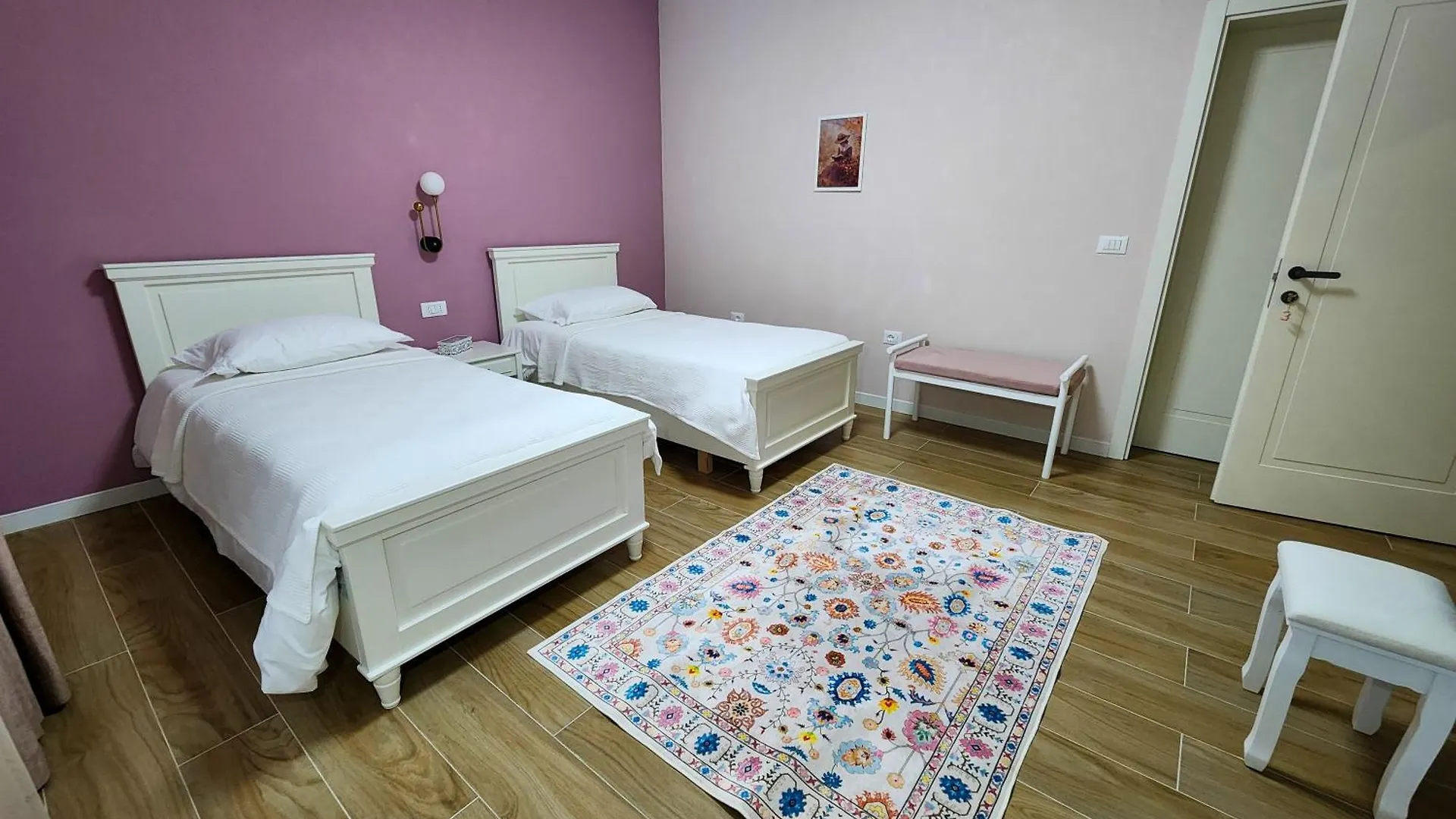 Vila Ermoza Korça Vendégház